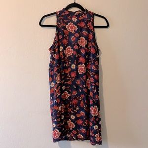 Adorable Flower Dress!